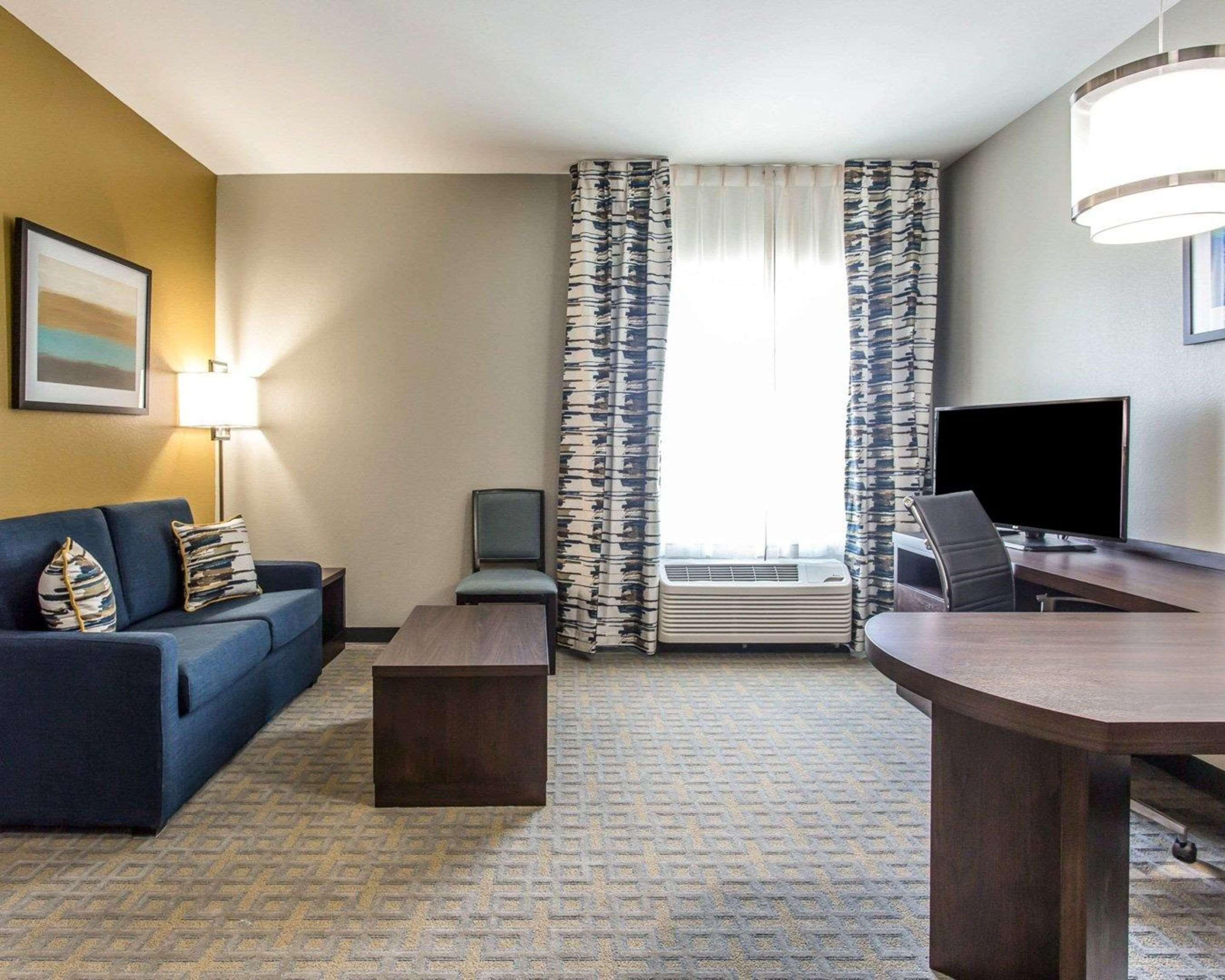 Mainstay Suites Midland Ngoại thất bức ảnh