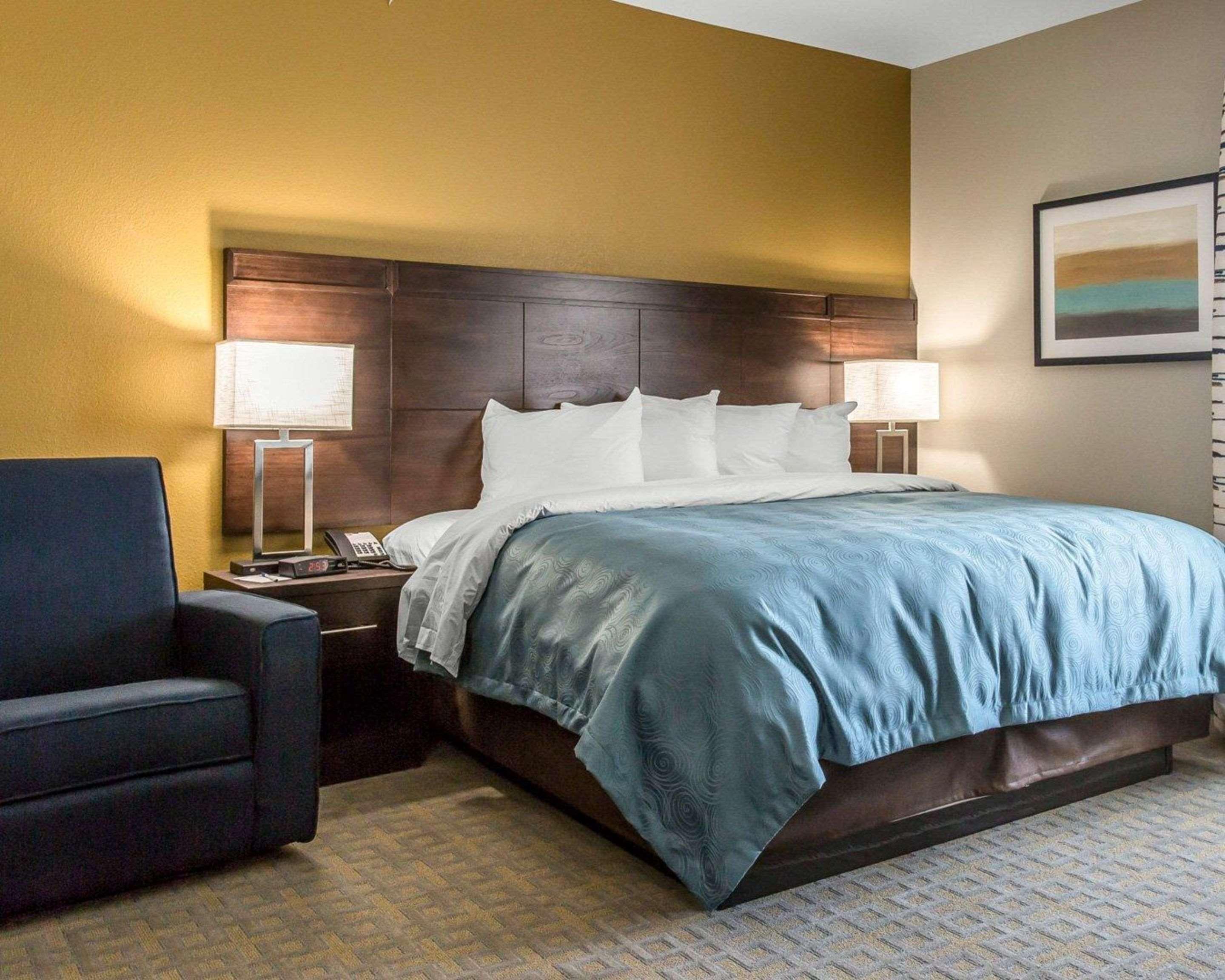 Mainstay Suites Midland Ngoại thất bức ảnh