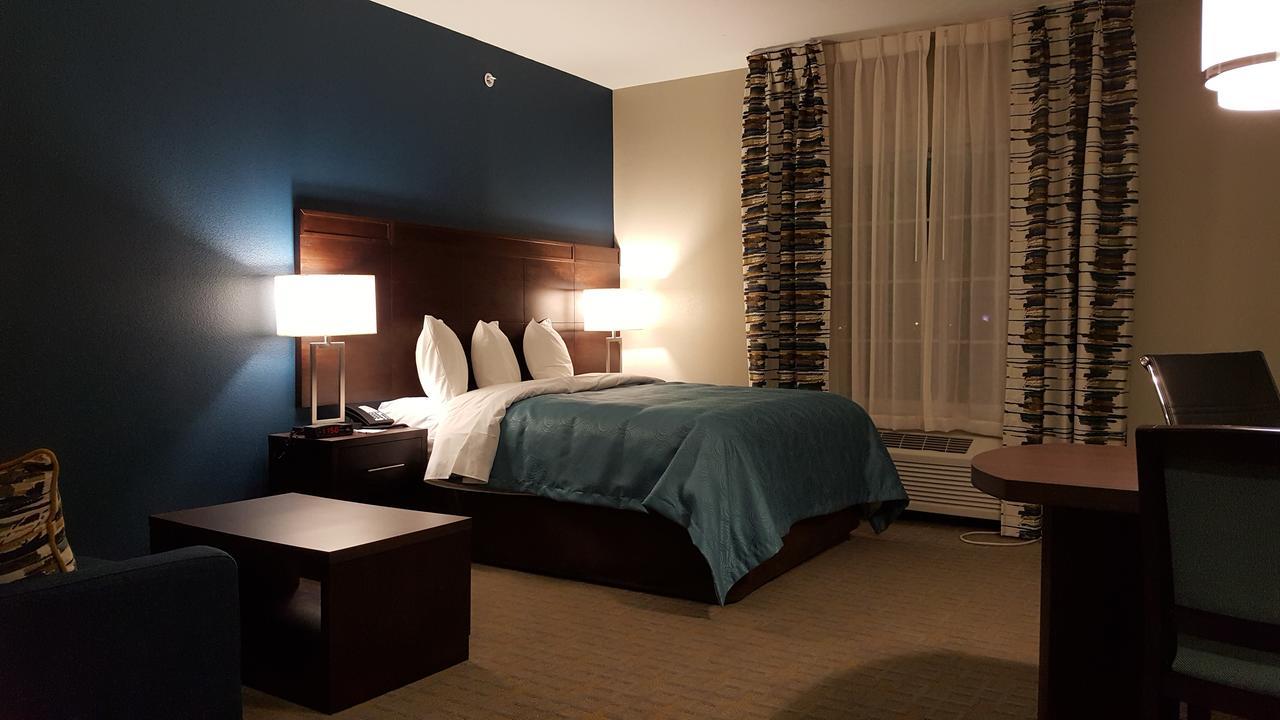 Mainstay Suites Midland Ngoại thất bức ảnh