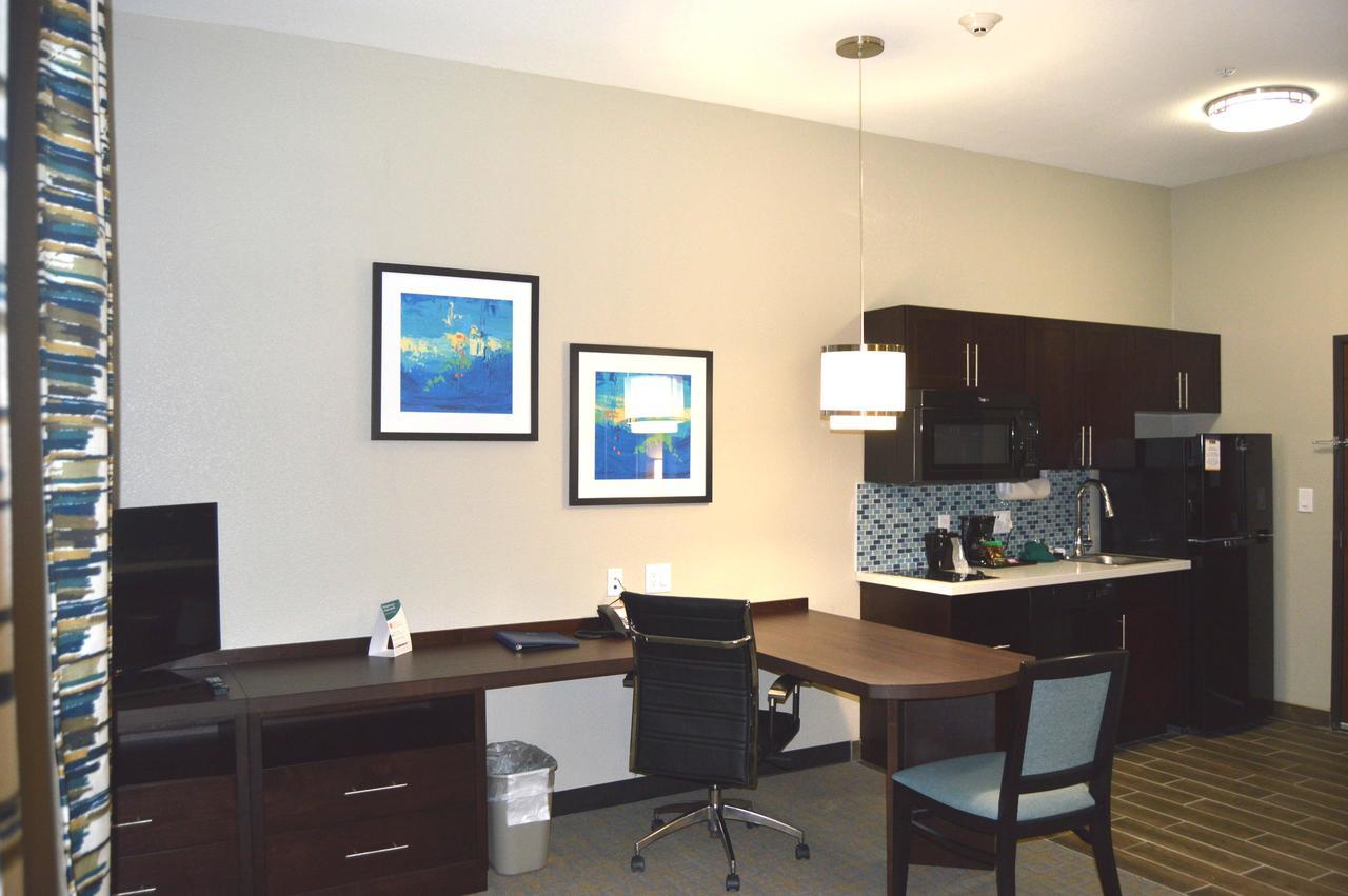 Mainstay Suites Midland Ngoại thất bức ảnh